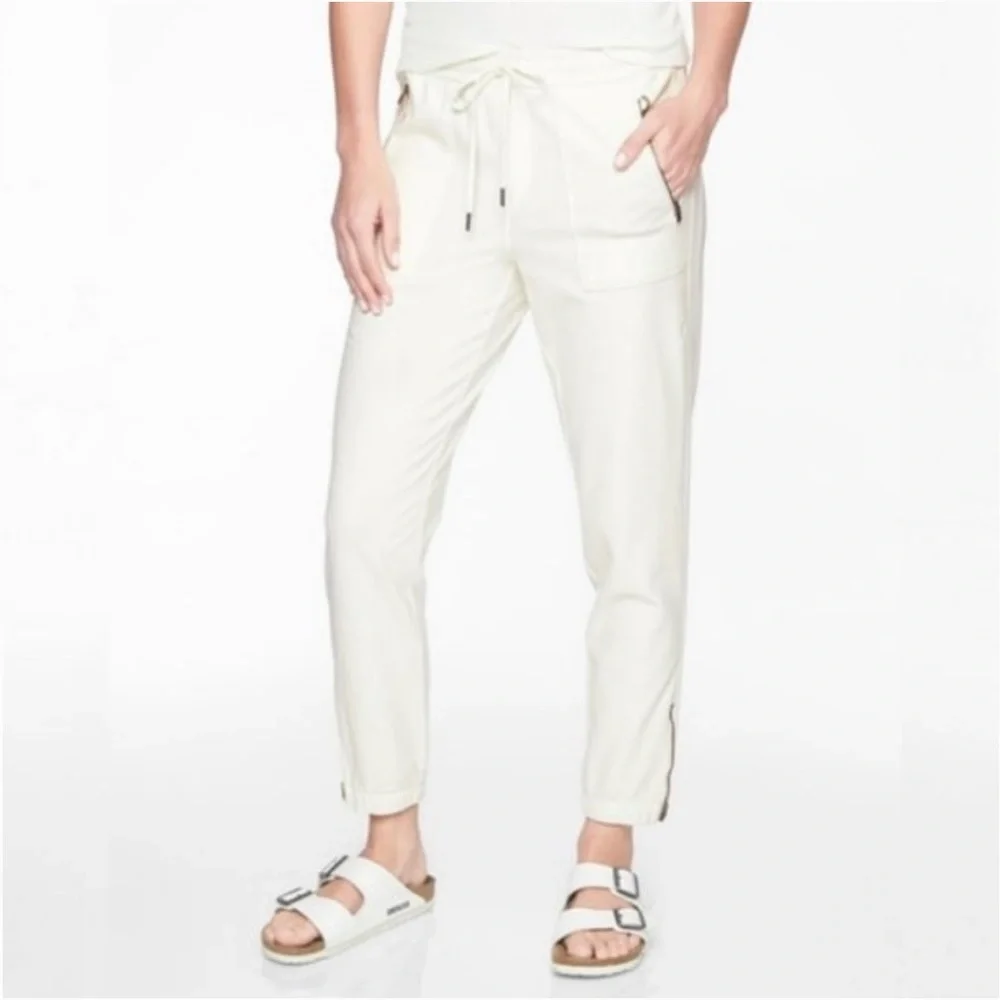 ATHLETA Farallon Stretch Jogger Pant in Putty Size 8 - Picture 15 of 15